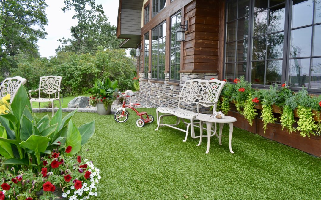 patio area with artificial turf